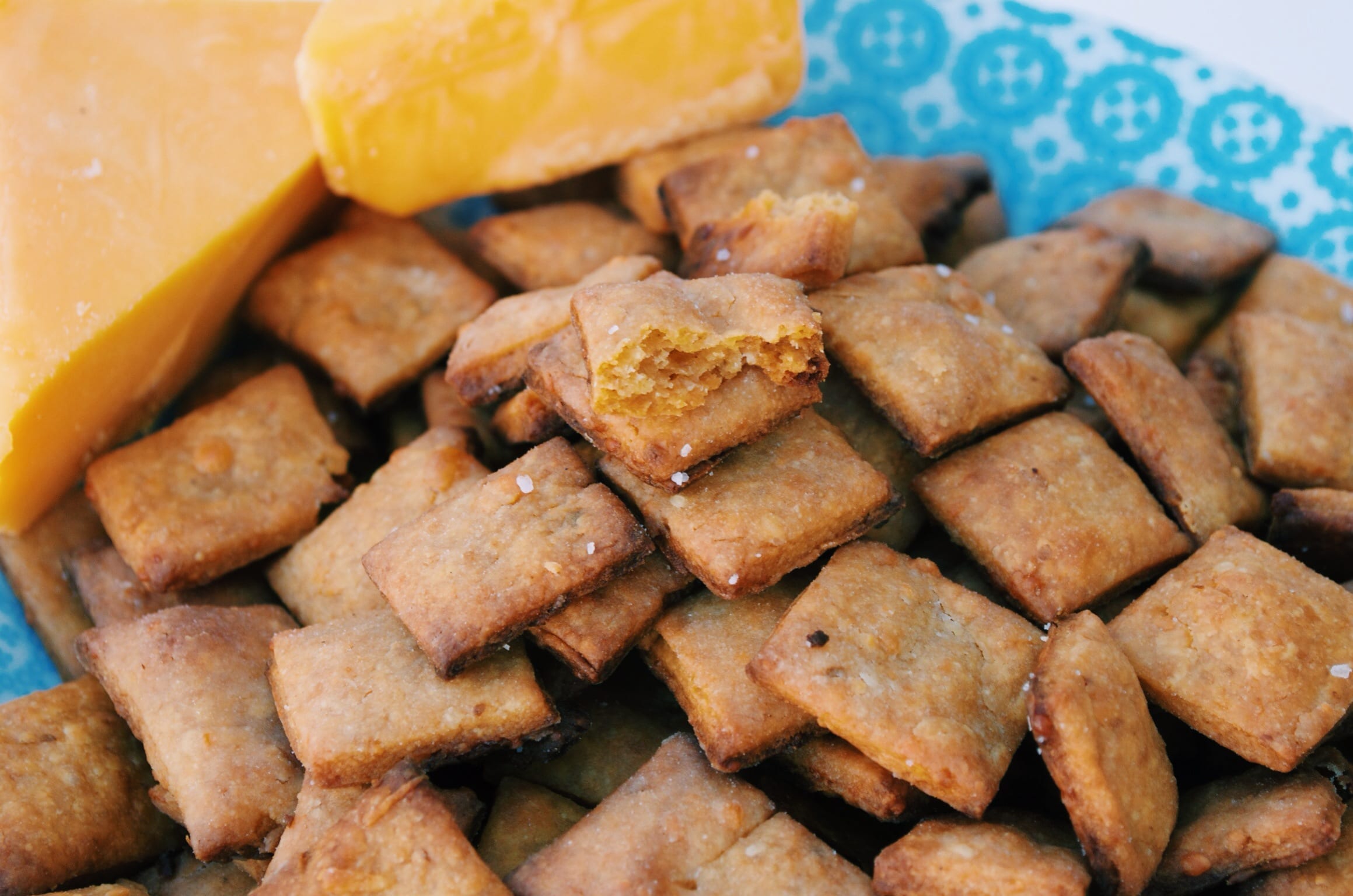 Apple Cheddar Crackers My Modern Cookery