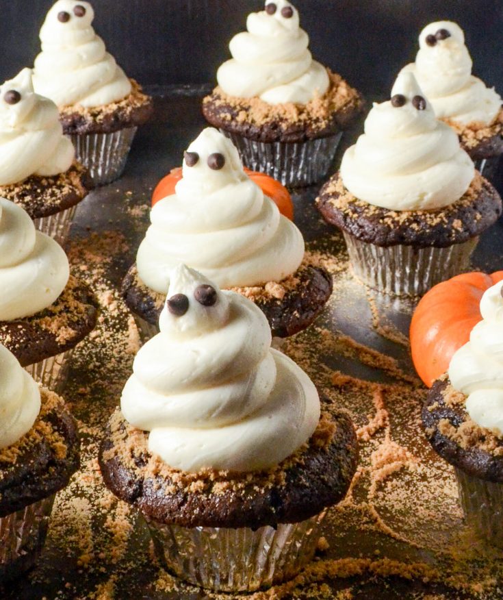 Dark Chocolate Cupcakes with Marshmallow Buttercream
