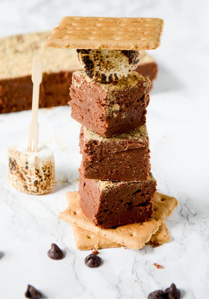 Toasted Marshmallow S'mores Fudge