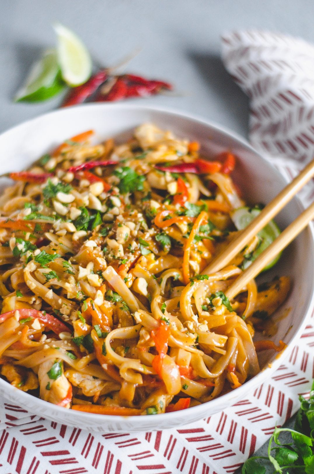 Easy Spicy Chicken Pad Thai