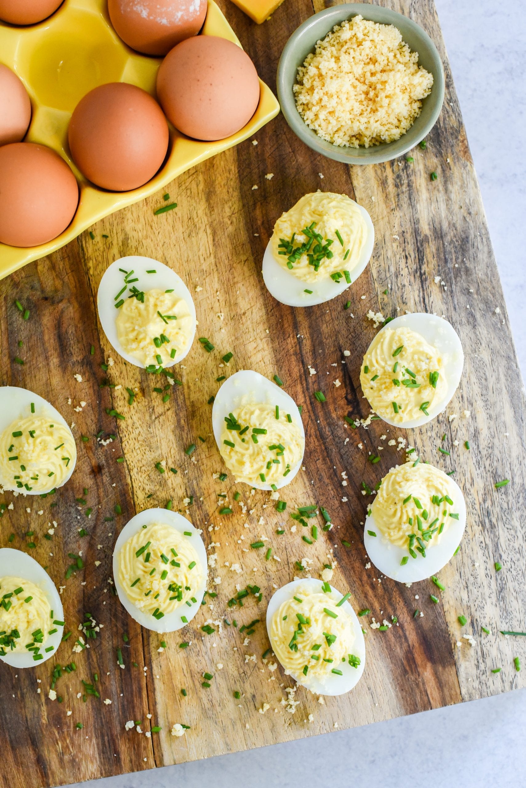 Sour Cream and Cheddar Deviled Eggs (3 of 6)